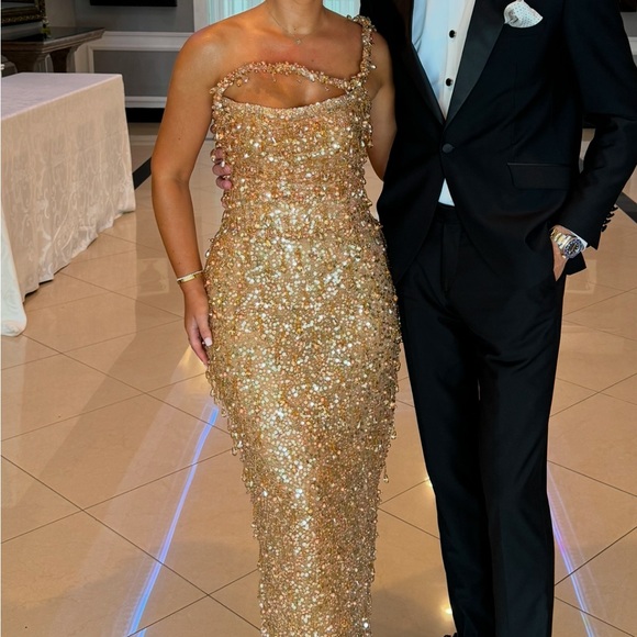 Albina Dyla Gold Gown - Picture 5 of 5